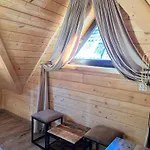Chalé żabie Dworki Luxury Chalets&spa *