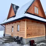 żabie Dworki Luxury Chalets&spa Chalé