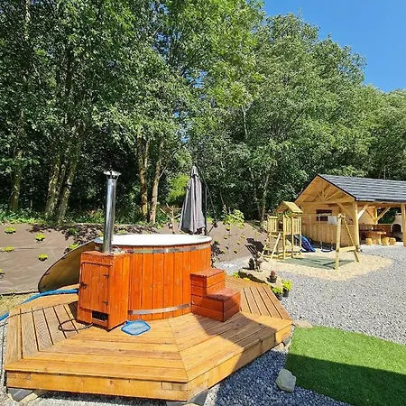 Zabie Dworki Luxury & * Witów