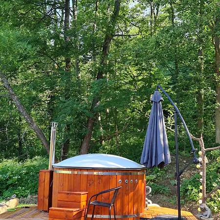 Zabie Dworki Luxury &