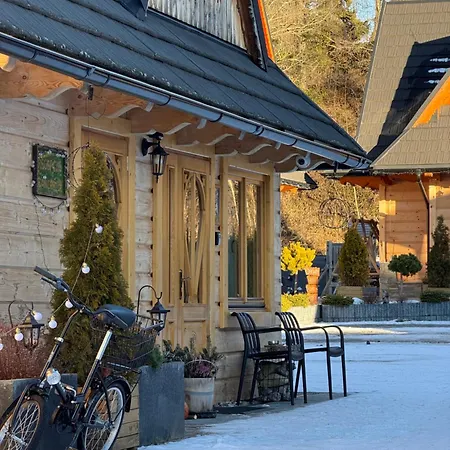 Chalet Zabie Dworki Luxury & *