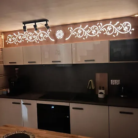 Zabie Dworki Luxury & Шале