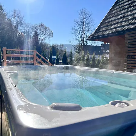 Шале Zabie Dworki Luxury &