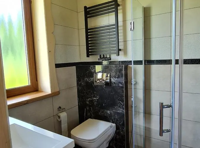 Chalet Zabie Dworki Luxury & Witów