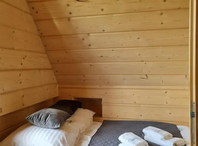 Chalet Zabie Dworki Luxury & *