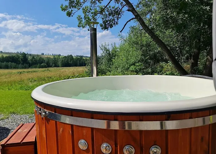 Zabie Dworki Luxury & *