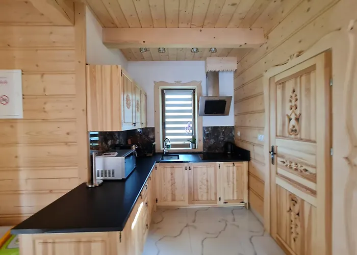 Zabie Dworki Luxury & *