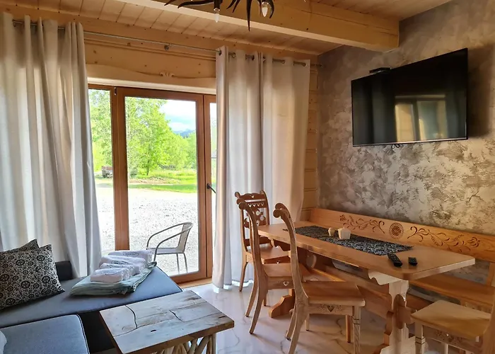 Chalet Zabie Dworki Luxury & Witów