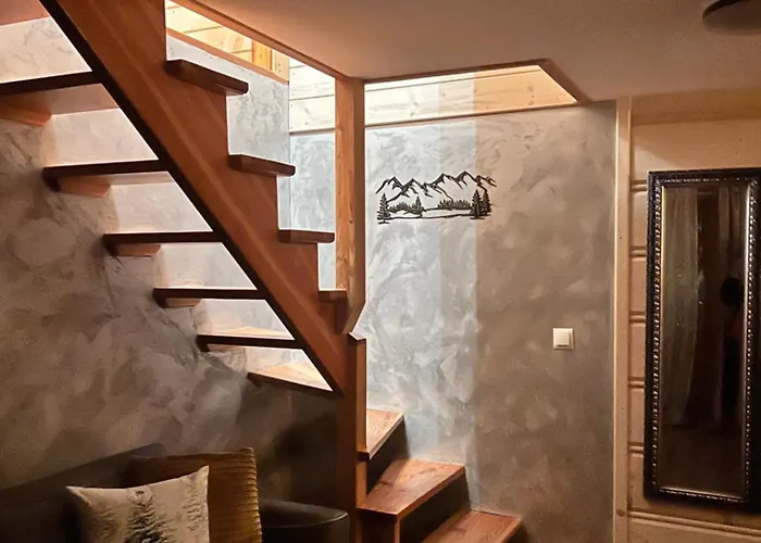 Zabie Dworki Luxury & Chalet