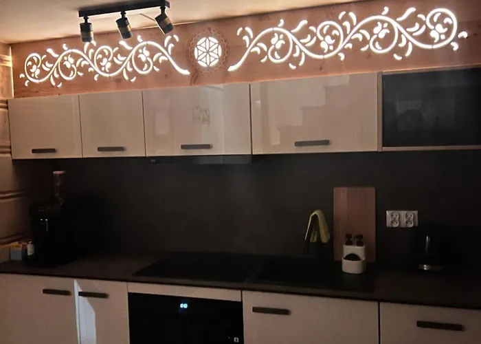 Zabie Dworki Luxury & Chalet