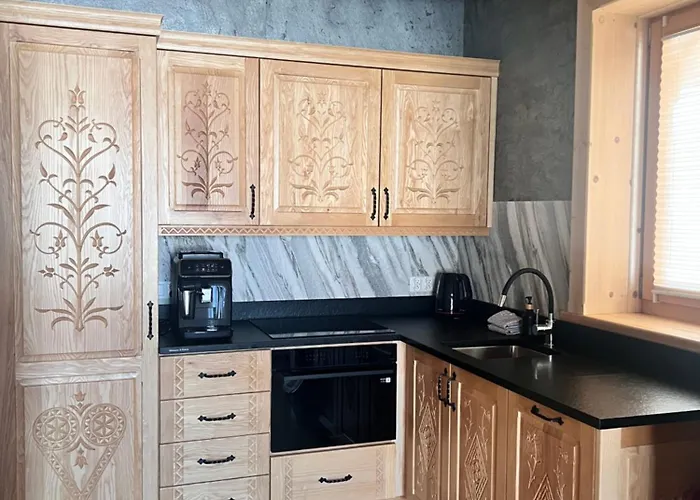 Zabie Dworki Luxury & *